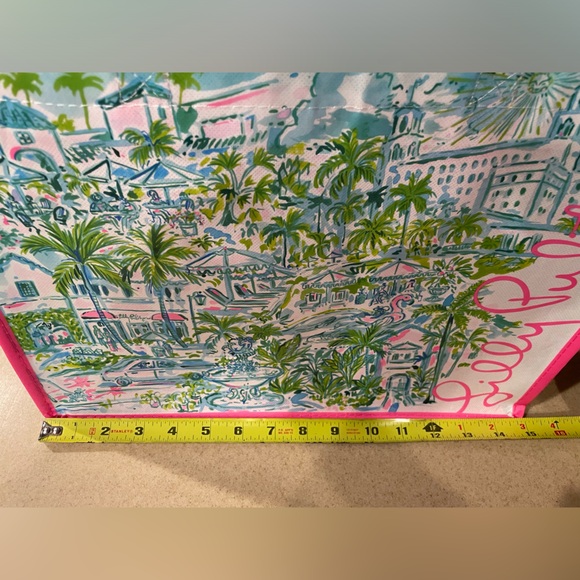 New, Lily Pulitzer Tote - Picture 3 of 4